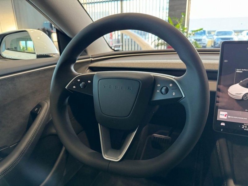 Купить Tesla Model 3 Long Range DualMotor электро 2026 id-1006677 в Киеве, Фото №11