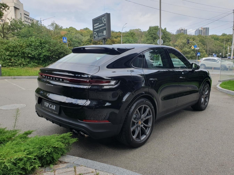 Porsche Cayenne Coupe бензин 2025 id-1006682 Купить Porsche Cayenne Coupe бензин 2025 id-1006682 в Киеве, Фото №3