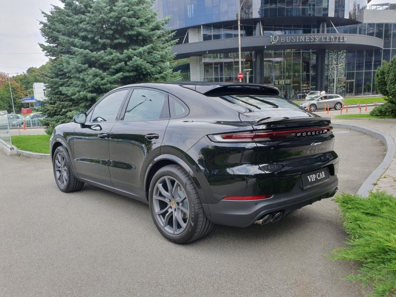 Porsche Cayenne Coupe бензин 2025 id-1006682 Купить Porsche Cayenne Coupe бензин 2025 id-1006682 в Киеве, Фото №4