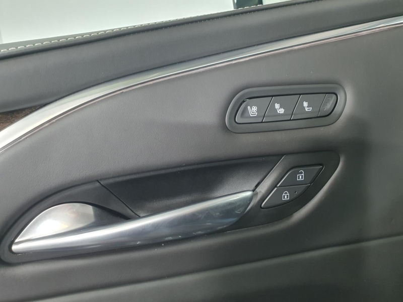 Cadillac Escalade Premium Luxury Platinum бензин 2022 id-1006684 Купить Cadillac Escalade Premium Luxury Platinum бензин 2022 id-1006684 в Киеве, Фото №30