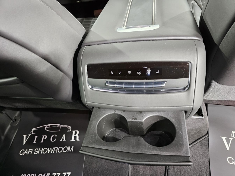 Купить Cadillac Escalade Premium Luxury Platinum бензин 2022 id-1006684 в Киеве, Фото №14