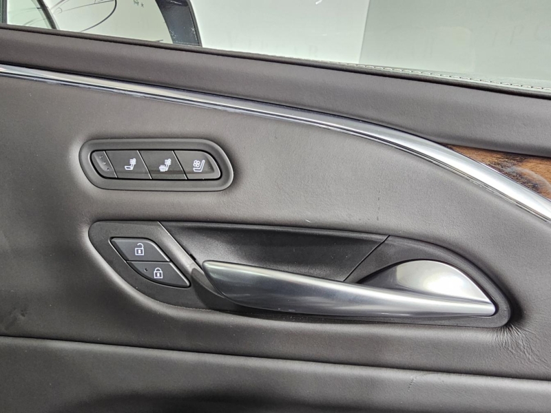 Купить Cadillac Escalade Premium Luxury Platinum бензин 2022 id-1006684 в Киеве, Фото №19