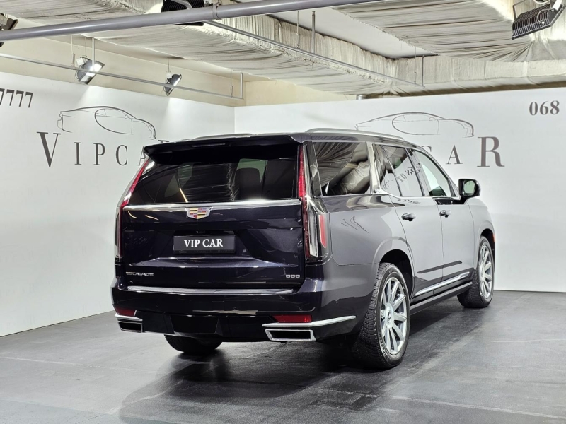 Купить Cadillac Escalade Premium Luxury Platinum бензин 2022 id-1006684 в Киеве, Фото №9