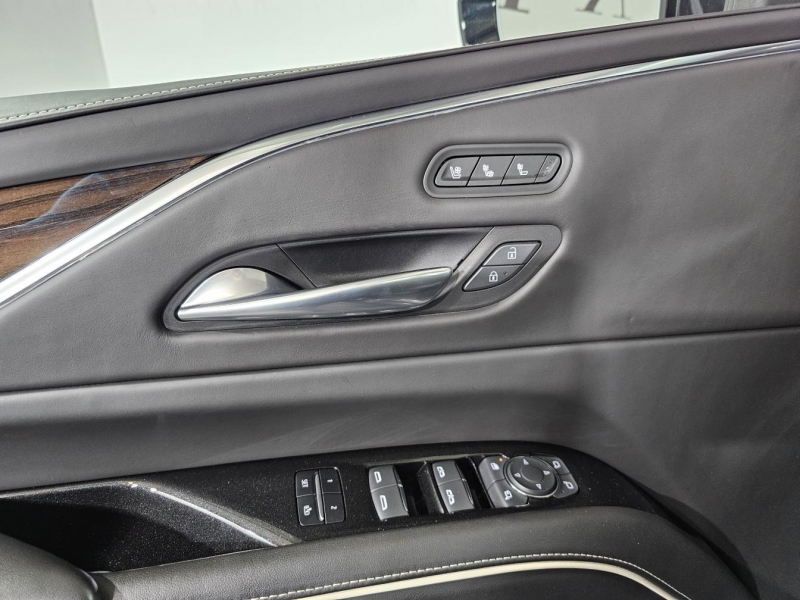 Купить Cadillac Escalade Premium Luxury Platinum бензин 2022 id-1006684 в Киеве, Фото №24