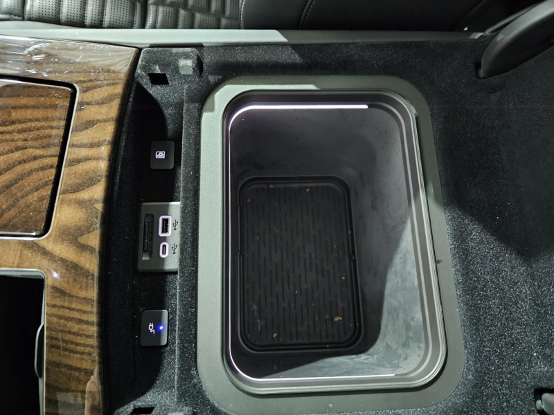 Купить Cadillac Escalade Premium Luxury Platinum бензин 2022 id-1006684 в Киеве, Фото №26