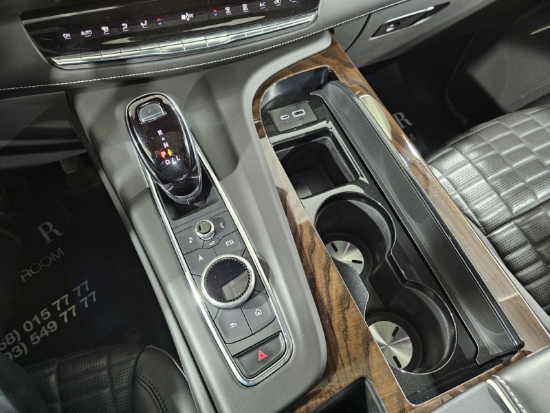 Купить Cadillac Escalade Premium Luxury Platinum бензин 2022 id-1006684 в Киеве, Фото №27