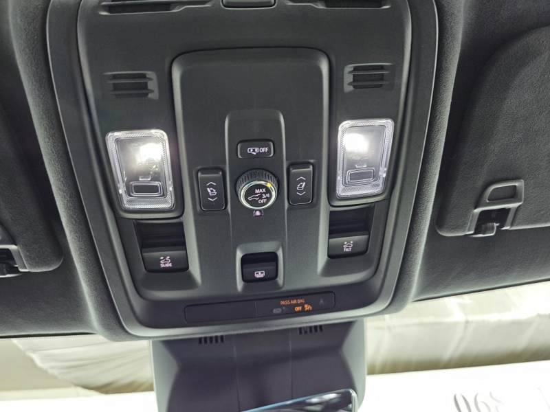 Купить Cadillac Escalade Premium Luxury Platinum бензин 2022 id-1006684 в Киеве, Фото №36