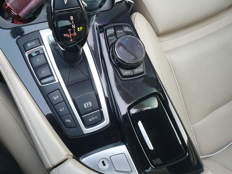 BMW 5-Series 550i xDrive бензин 2014 id-1006688 Купить BMW 5-Series 550i xDrive бензин 2014 id-1006688 в Киеве, Фото №27