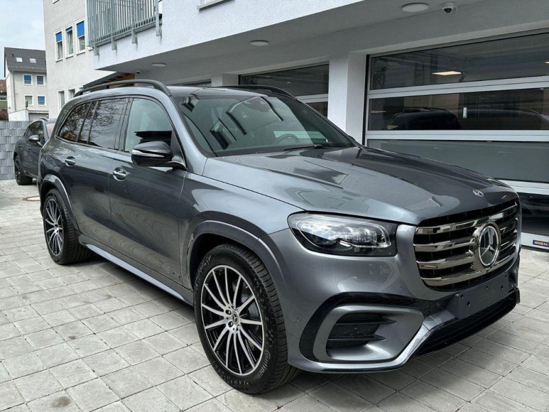 Купить Mercedes-Benz GLS 450D AMG 4Matic дизель 2025 id-1006691 в Киеве, Фото №1