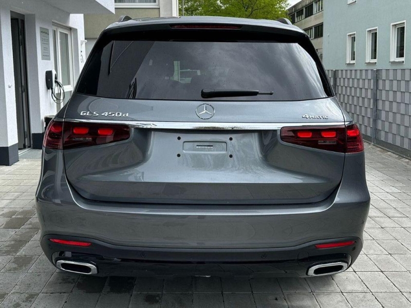 Купить Mercedes-Benz GLS 450D AMG 4Matic дизель 2025 id-1006691 в Киеве, Фото №4