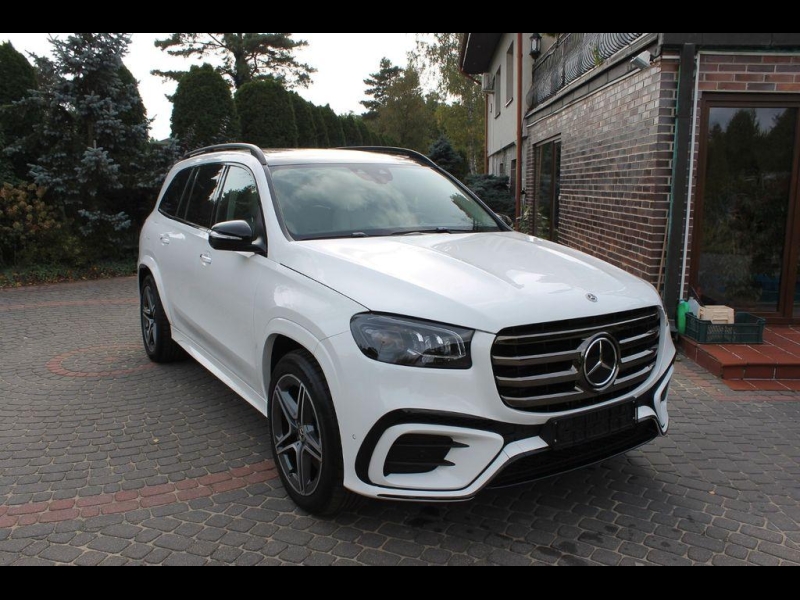 Купить Mercedes-Benz GLS 450D AMG 4Matic дизель 2025 id-1006693 в Киеве, Фото №1