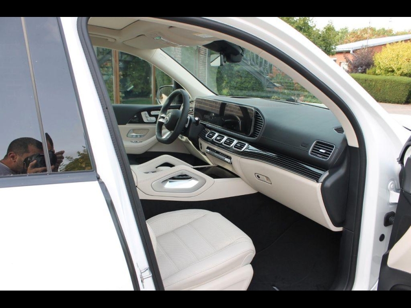 Купить Mercedes-Benz GLS 450D AMG 4Matic дизель 2025 id-1006693 в Киеве, Фото №16