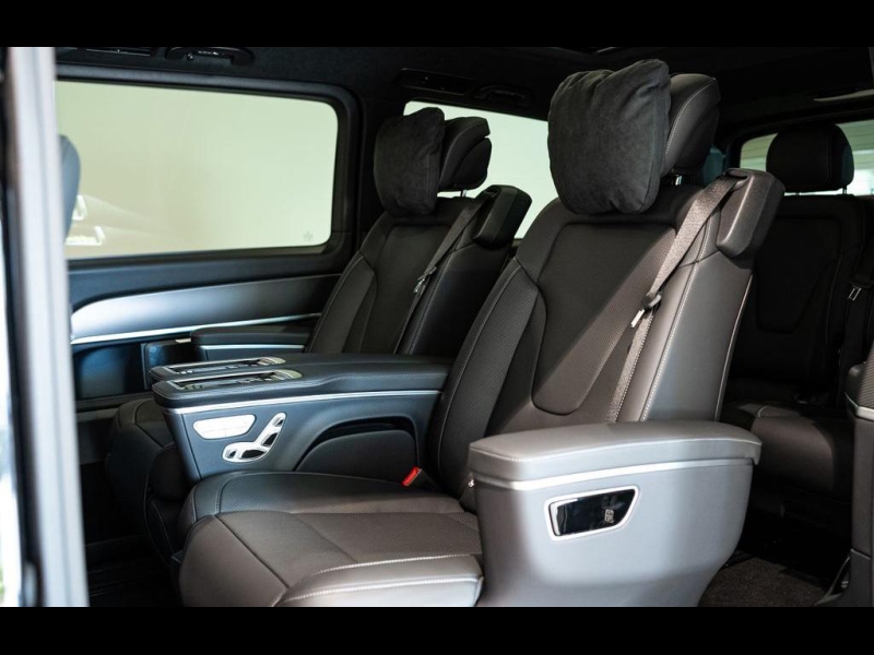Mercedes-Benz V 300D 4MATIC Extralong дизель 2025 id-1006697 Купить Mercedes-Benz V 300D 4MATIC Extralong дизель 2025 id-1006697 в Киеве, Фото №7