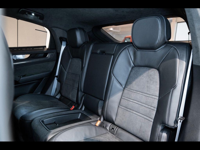 Porsche Cayenne Coupe Turbo E-Hybrid гибрид 2025 id-1006702 Купить Porsche Cayenne Coupe Turbo E-Hybrid гибрид 2025 id-1006702 в Киеве, Фото №19