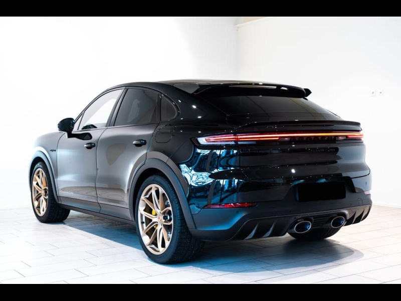 Porsche Cayenne Coupe Turbo E-Hybrid гибрид 2026 id-1006702 Купить Porsche Cayenne Coupe Turbo E-Hybrid гибрид 2026 id-1006702 в Киеве, Фото №2