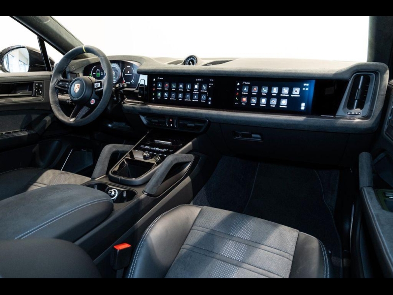 Купить Porsche Cayenne Coupe Turbo E-Hybrid гибрид 2026 id-1006702 в Киеве, Фото №18