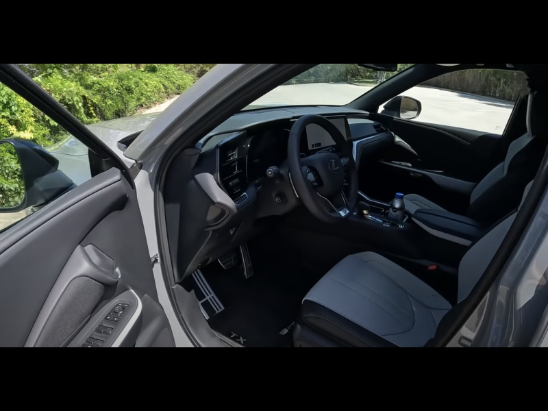 Lexus TX 500h гибрид 2024 id-1006711 Купить Lexus TX 500h гибрид 2024 id-1006711 в Киеве, Фото №4