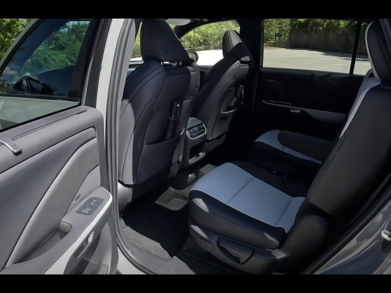 Lexus TX 500h гибрид 2024 id-1006711 Купить Lexus TX 500h гибрид 2024 id-1006711 в Киеве, Фото №9