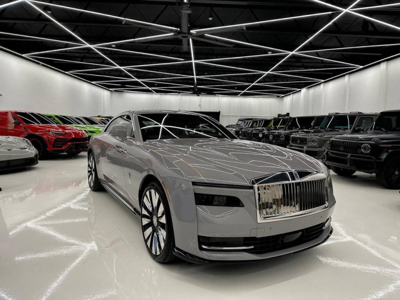 Rolls-Royce Spectre электро 2025 id-1006731 Купить Rolls-Royce Spectre электро 2025 id-1006731 в Киеве, Фото №1