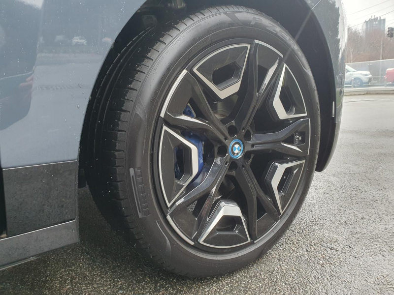 BMW iX M60 электро 2024 id-1006736 Купить BMW iX M60 электро 2024 id-1006736 в Киеве, Фото №45