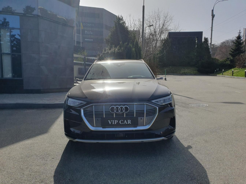 Купить Audi E-Tron 55 QUATTRO электро 2019 id-1006750 в Киеве, Фото №1