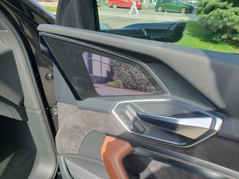 Купить Audi E-Tron 55 QUATTRO электро 2019 id-1006750 в Киеве, Фото №12