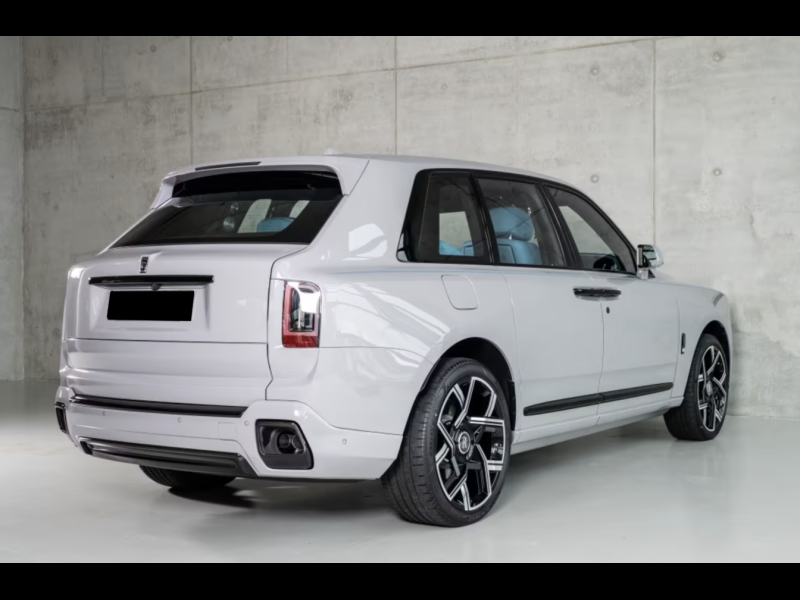 Купить Rolls-Royce Cullinan Black Badge Series II бензин 2025 id-1006752 в Киеве, Фото №5