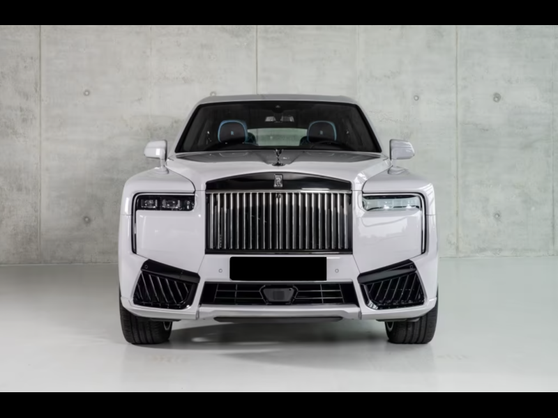 Купить Rolls-Royce Cullinan Black Badge Series II бензин 2025 id-1006752 в Киеве, Фото №1