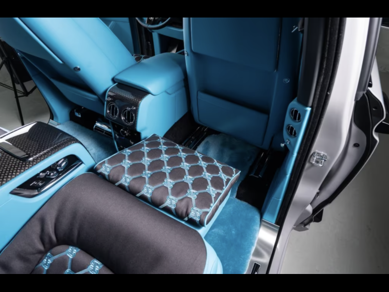 Купить Rolls-Royce Cullinan Black Badge Series II бензин 2026 id-1006752 в Киеве, Фото №14