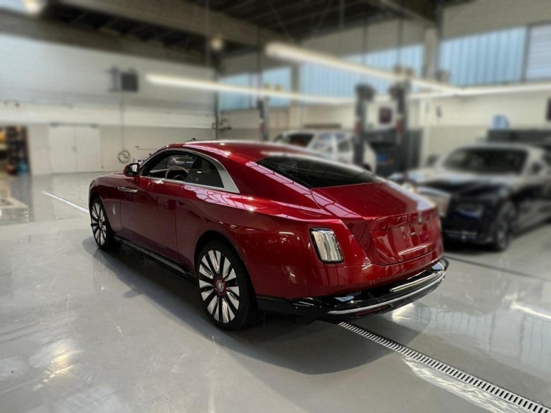 Rolls-Royce Spectre электро 2025 id-1006753 Купить Rolls-Royce Spectre электро 2025 id-1006753 в Киеве, Фото №4