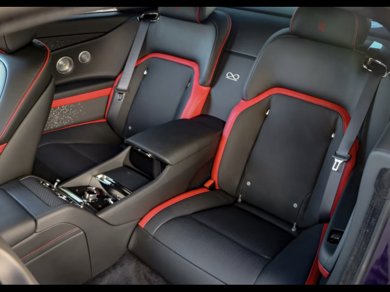 Rolls-Royce Spectre электро 2025 id-1006753 Купить Rolls-Royce Spectre электро 2025 id-1006753 в Киеве, Фото №9