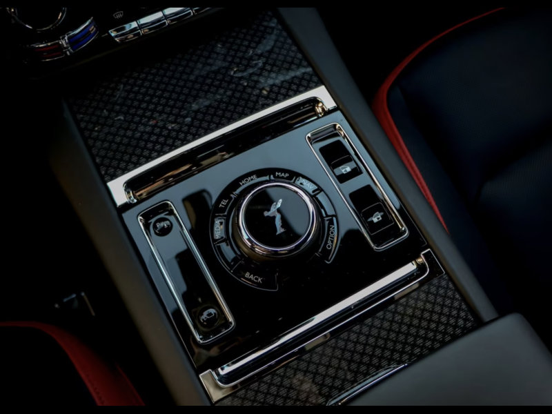 Rolls-Royce Spectre электро 2025 id-1006753 Купить Rolls-Royce Spectre электро 2025 id-1006753 в Киеве, Фото №12