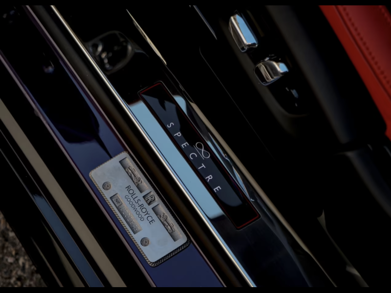 Rolls-Royce Spectre электро 2025 id-1006753 Купить Rolls-Royce Spectre электро 2025 id-1006753 в Киеве, Фото №13