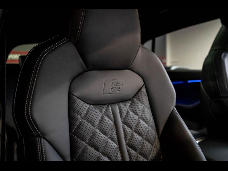 Купить Audi SQ8 бензин 2024 id-1006763 в Киеве, Фото №11