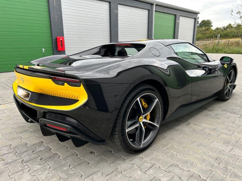 Купить Ferrari 296 GTB гибрид 2026 id-1006766 в Киеве, Фото №3