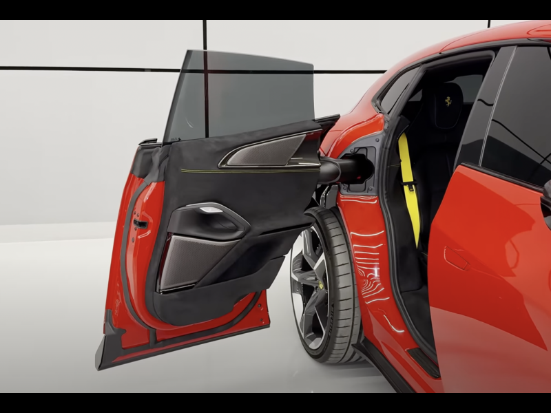 Ferrari Purosangue бензин 2025 id-1006771 Купить Ferrari Purosangue бензин 2025 id-1006771 в Киеве, Фото №32