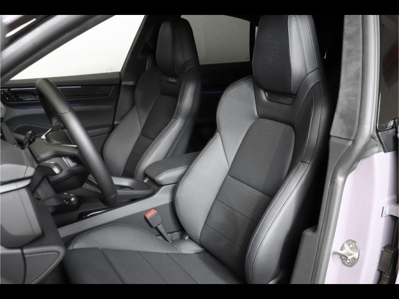 Porsche Macan Turbo электро 2024 id-1006774 Купить Porsche Macan Turbo электро 2024 id-1006774 в Киеве, Фото №9