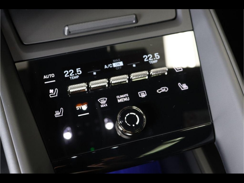 Купить Porsche Macan Turbo электро 2025 id-1006774 в Киеве, Фото №19