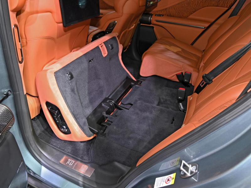 BYD Yangwang U8 гибрид 2023 id-1006773 Купить BYD Yangwang U8 гибрид 2023 id-1006773 в Киеве, Фото №11