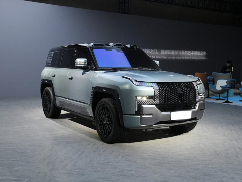 Купить BYD Yangwang U8 гибрид 2026 id-1006773 в Киеве, Фото №1