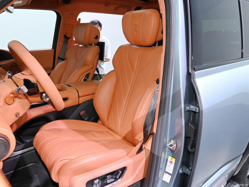 Купить BYD Yangwang U8 гибрид 2026 id-1006773 в Киеве, Фото №12