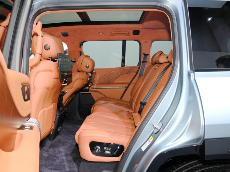 Купить BYD Yangwang U8 гибрид 2026 id-1006773 в Киеве, Фото №16