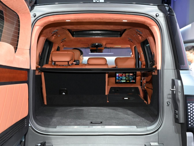 Купить BYD Yangwang U8 гибрид 2026 id-1006773 в Киеве, Фото №20