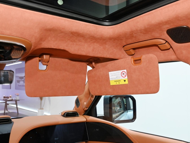 Купить BYD Yangwang U8 гибрид 2026 id-1006773 в Киеве, Фото №33