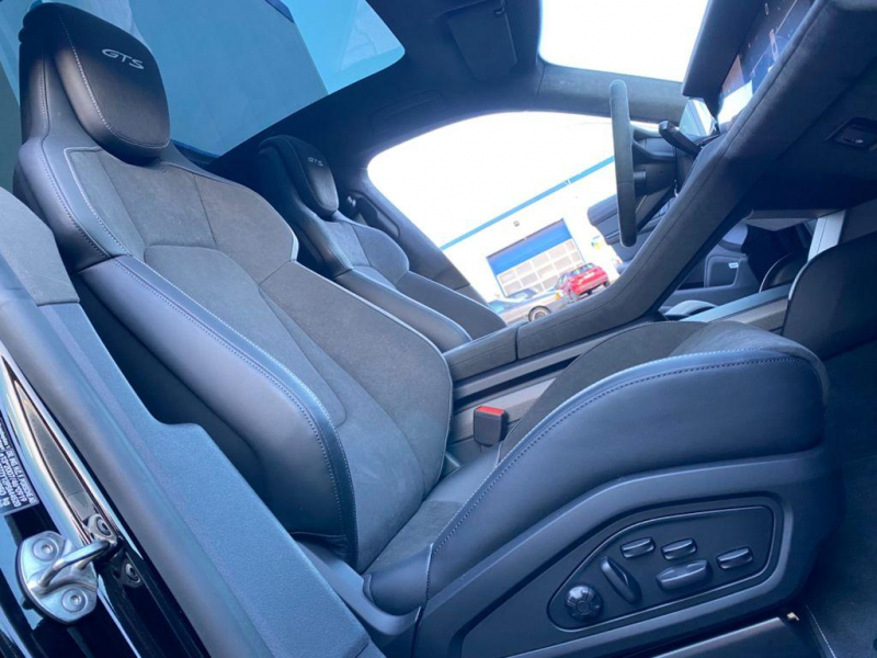 Porsche Taycan GTS электро 2021 id-1006792 Купить Porsche Taycan GTS электро 2021 id-1006792 в Киеве, Фото №9
