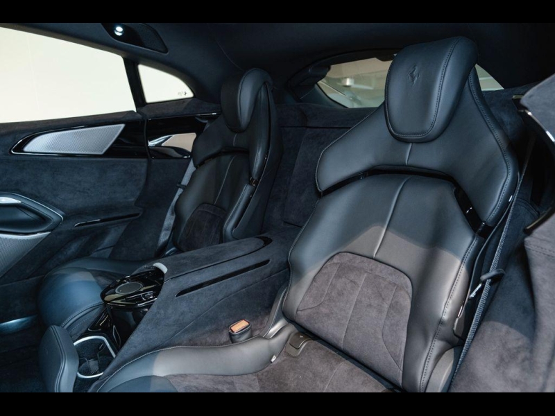 Купить Ferrari Purosangue бензин 2025 id-1006793 в Киеве, Фото №9