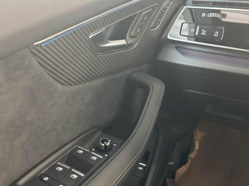 Купить Audi SQ7 TFSI бензин 2024 id-1006800 в Киеве, Фото №10