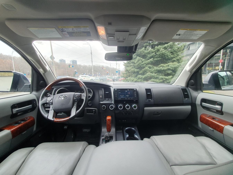 Купить Toyota Sequoia Platinum бензин 2022 id-1006803 в Киеве, Фото №8