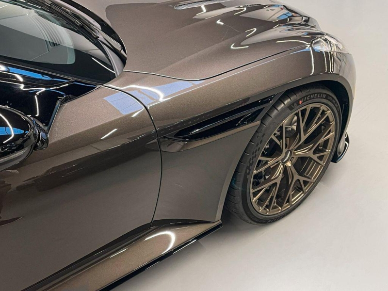 Aston-Martin DB12 бензин 2025 id-1006810 Купить Aston-Martin DB12 бензин 2025 id-1006810 в Киеве, Фото №14