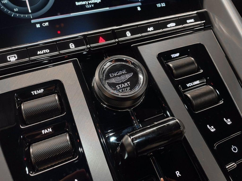 Купить Aston-Martin DB12 бензин 2026 id-1006810 в Киеве, Фото №8